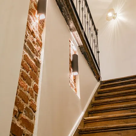 Maison Lumiere Vila *